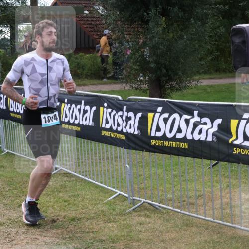 31.08.2025 - Elbe Triathlon Hamburg Luisa Fischer http://msf.ph/oto/8674300 31.08.2025 11:32:54 Laufen 1014 meine-sportfotos.de