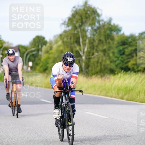 31.08.2025 - Elbe Triathlon Hamburg Michael Burmester http://msf.ph/oto/8674313 31.08.2025 10:14:43 Radfahren 566, 643, 679, 756, 845 meine-sportfotos.de