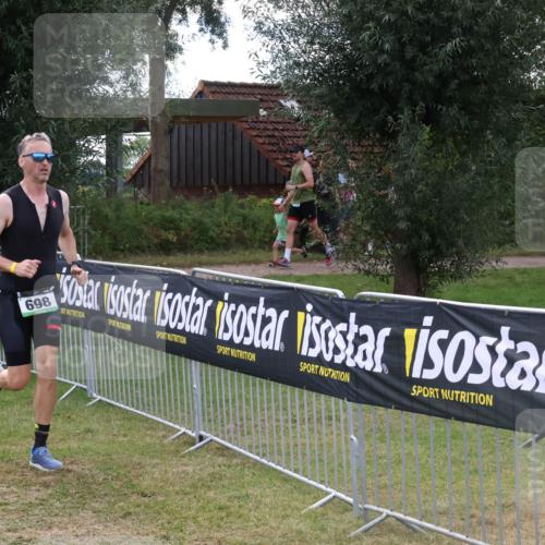 31.08.2025 - Elbe Triathlon Hamburg Luisa Fischer http://msf.ph/oto/8674322 31.08.2025 11:33:00 Laufen 698 meine-sportfotos.de