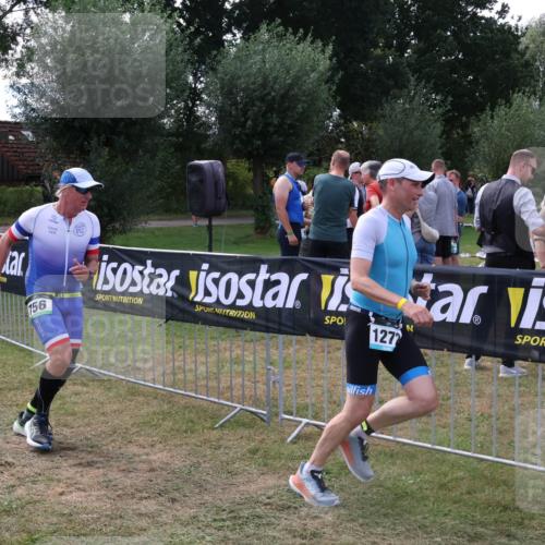 31.08.2025 - Elbe Triathlon Hamburg Luisa Fischer http://msf.ph/oto/8674352 31.08.2025 11:33:12 Laufen 156, 1272 meine-sportfotos.de