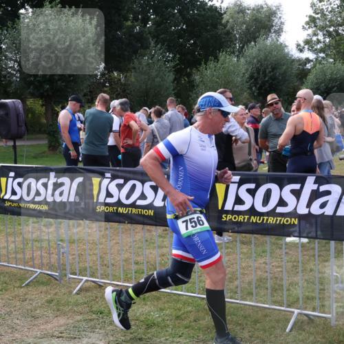 31.08.2025 - Elbe Triathlon Hamburg Luisa Fischer http://msf.ph/oto/8674359 31.08.2025 11:33:13 Laufen 756 meine-sportfotos.de