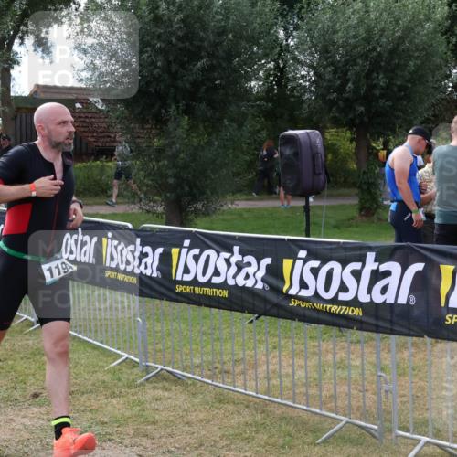 31.08.2025 - Elbe Triathlon Hamburg Luisa Fischer http://msf.ph/oto/8674363 31.08.2025 11:33:19 Laufen 978, 119 meine-sportfotos.de