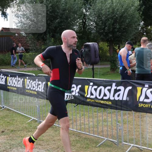 31.08.2025 - Elbe Triathlon Hamburg Luisa Fischer http://msf.ph/oto/8674364 31.08.2025 11:33:19 Laufen 119 meine-sportfotos.de