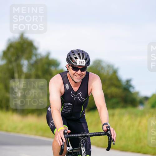 31.08.2025 - Elbe Triathlon Hamburg Michael Burmester http://msf.ph/oto/8674372 31.08.2025 10:14:49 Radfahren 615, 617, 643, 679, 717 meine-sportfotos.de