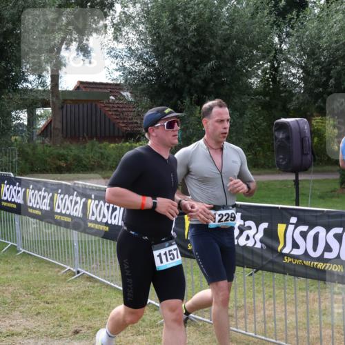 31.08.2025 - Elbe Triathlon Hamburg Luisa Fischer http://msf.ph/oto/8674382 31.08.2025 11:33:28 Laufen 1157, 229 meine-sportfotos.de