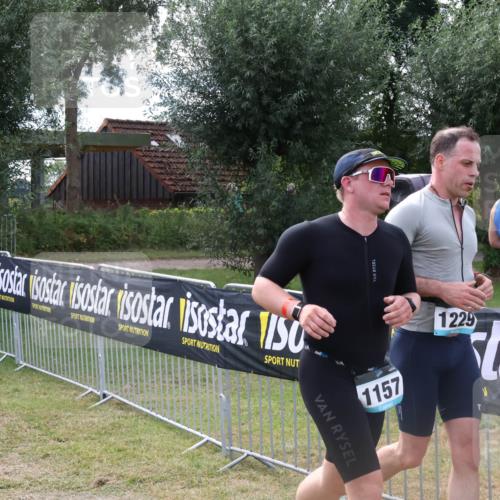 31.08.2025 - Elbe Triathlon Hamburg Luisa Fischer http://msf.ph/oto/8674384 31.08.2025 11:33:28 Laufen 1157, 1229 meine-sportfotos.de