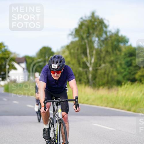 31.08.2025 - Elbe Triathlon Hamburg Michael Burmester http://msf.ph/oto/8674391 31.08.2025 10:14:52 Radfahren 615, 617, 679, 717, 800 meine-sportfotos.de