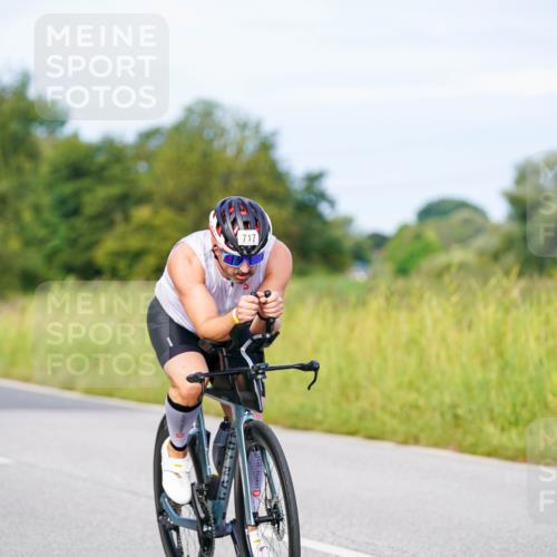 31.08.2025 - Elbe Triathlon Hamburg Michael Burmester http://msf.ph/oto/8674412 31.08.2025 10:14:53 Radfahren 615, 617, 717, 800 meine-sportfotos.de