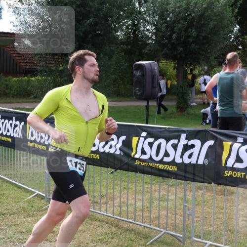 31.08.2025 - Elbe Triathlon Hamburg Luisa Fischer http://msf.ph/oto/8674414 31.08.2025 11:34:05 Laufen 1735 meine-sportfotos.de
