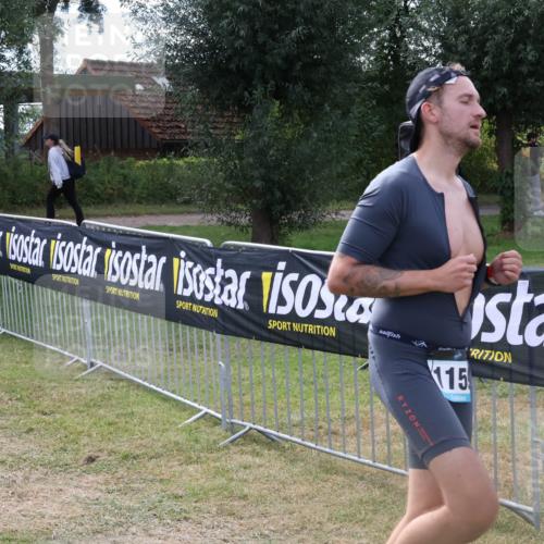 31.08.2025 - Elbe Triathlon Hamburg Luisa Fischer http://msf.ph/oto/8674424 31.08.2025 11:34:12 Laufen 115 meine-sportfotos.de