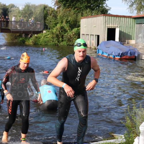 31.08.2025 - Elbe Triathlon Hamburg Luisa Fischer http://msf.ph/oto/8674432 31.08.2025 08:47:50 Schwimmen 249, 278, 282, 308, 316, 371 meine-sportfotos.de