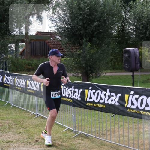 31.08.2025 - Elbe Triathlon Hamburg Luisa Fischer http://msf.ph/oto/8674433 31.08.2025 11:34:14 Laufen 1279 meine-sportfotos.de