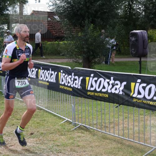 31.08.2025 - Elbe Triathlon Hamburg Luisa Fischer http://msf.ph/oto/8674465 31.08.2025 11:34:59 Laufen 730 meine-sportfotos.de