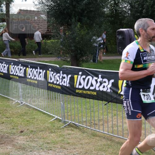 31.08.2025 - Elbe Triathlon Hamburg Luisa Fischer http://msf.ph/oto/8674470 31.08.2025 11:35:00 Laufen 730, 566 meine-sportfotos.de