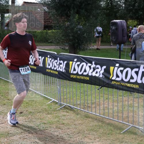 31.08.2025 - Elbe Triathlon Hamburg Luisa Fischer http://msf.ph/oto/8674506 31.08.2025 11:35:30 Laufen 1124 meine-sportfotos.de