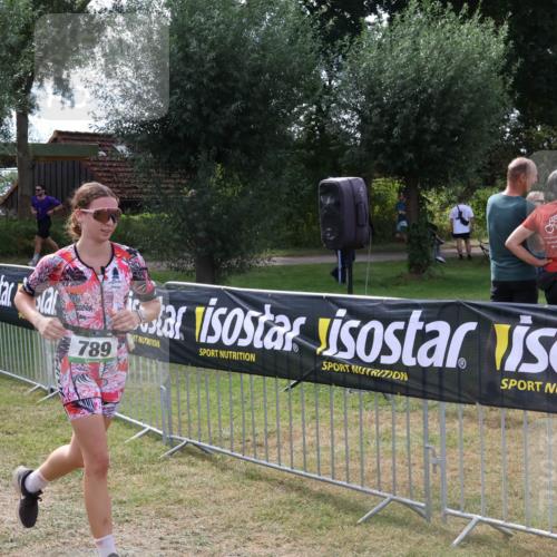 31.08.2025 - Elbe Triathlon Hamburg Luisa Fischer http://msf.ph/oto/8674510 31.08.2025 11:35:41 Laufen 789 meine-sportfotos.de