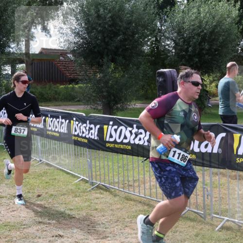 31.08.2025 - Elbe Triathlon Hamburg Luisa Fischer http://msf.ph/oto/8674521 31.08.2025 11:35:45 Laufen 837, 1186 meine-sportfotos.de
