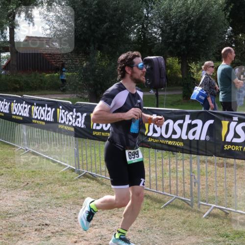 31.08.2025 - Elbe Triathlon Hamburg Luisa Fischer http://msf.ph/oto/8674592 31.08.2025 11:36:20 Laufen 699 meine-sportfotos.de