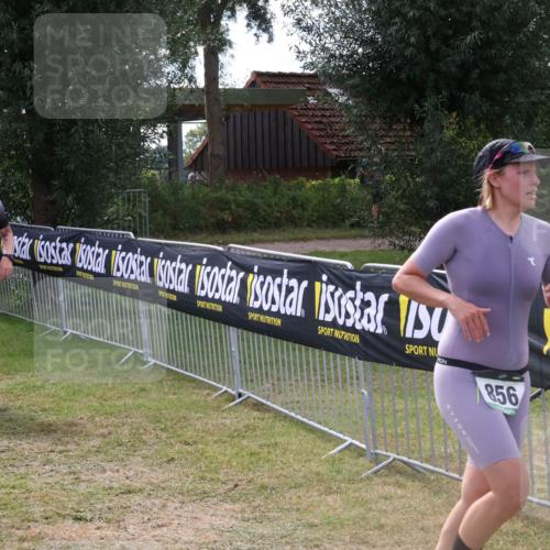 31.08.2025 - Elbe Triathlon Hamburg Luisa Fischer http://msf.ph/oto/8674615 31.08.2025 11:36:38 Laufen 848, 1217, 856 meine-sportfotos.de