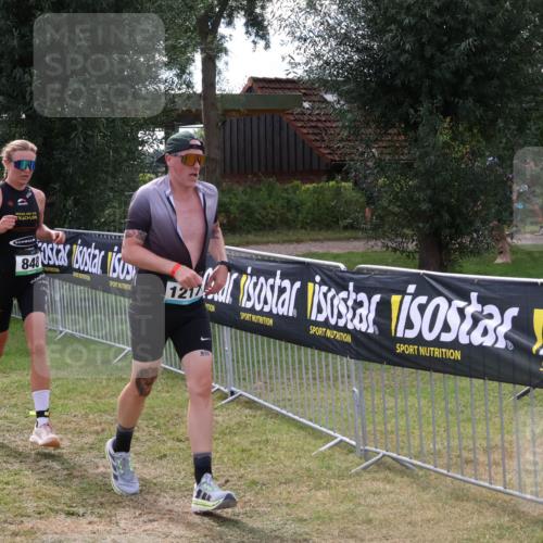 31.08.2025 - Elbe Triathlon Hamburg Luisa Fischer http://msf.ph/oto/8674628 31.08.2025 11:36:39 Laufen 848, 1217 meine-sportfotos.de