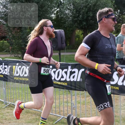 31.08.2025 - Elbe Triathlon Hamburg Luisa Fischer http://msf.ph/oto/8674647 31.08.2025 11:36:49 Laufen 786, 508 meine-sportfotos.de