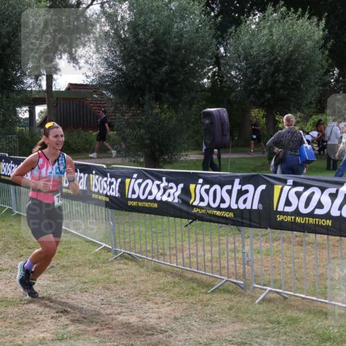31.08.2025 - Elbe Triathlon Hamburg Luisa Fischer http://msf.ph/oto/8674666 31.08.2025 11:36:55 Laufen  meine-sportfotos.de