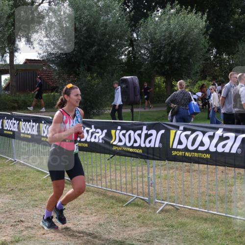 31.08.2025 - Elbe Triathlon Hamburg Luisa Fischer http://msf.ph/oto/8674669 31.08.2025 11:36:56 Laufen  meine-sportfotos.de