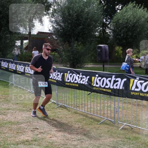 31.08.2025 - Elbe Triathlon Hamburg Luisa Fischer http://msf.ph/oto/8674694 31.08.2025 11:37:06 Laufen 1242, 1125 meine-sportfotos.de