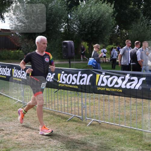 31.08.2025 - Elbe Triathlon Hamburg Luisa Fischer http://msf.ph/oto/8674737 31.08.2025 11:37:14 Laufen 13 meine-sportfotos.de