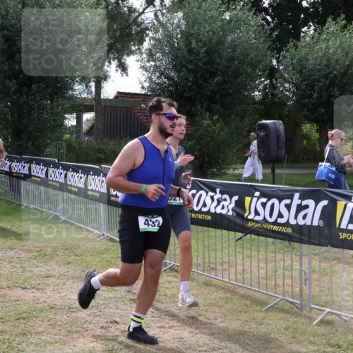 31.08.2025 - Elbe Triathlon Hamburg Luisa Fischer http://msf.ph/oto/8674757 31.08.2025 11:37:27 Laufen 785, 231, 123, 432, 021 meine-sportfotos.de