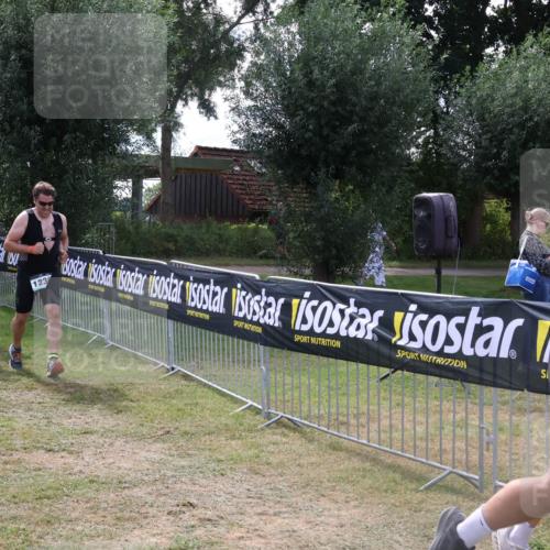 31.08.2025 - Elbe Triathlon Hamburg Luisa Fischer http://msf.ph/oto/8674764 31.08.2025 11:37:28 Laufen 771, 785, 1, 123, 43 meine-sportfotos.de