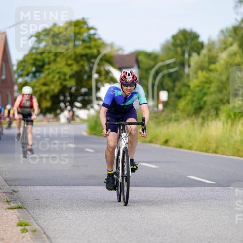 31.08.2025 - Elbe Triathlon Hamburg Michael Burmester http://msf.ph/oto/8674777 31.08.2025 10:16:35 Radfahren 562, 622, 896 meine-sportfotos.de