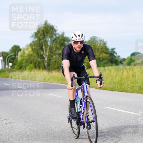 31.08.2025 - Elbe Triathlon Hamburg Michael Burmester http://msf.ph/oto/8674948 31.08.2025 10:17:14 Radfahren 671, 682, 696, 739, 754, 874, 877, 912, 1017 meine-sportfotos.de