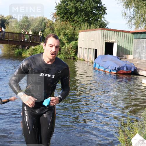 31.08.2025 - Elbe Triathlon Hamburg Luisa Fischer http://msf.ph/oto/8675073 31.08.2025 08:54:23 Schwimmen 543 meine-sportfotos.de