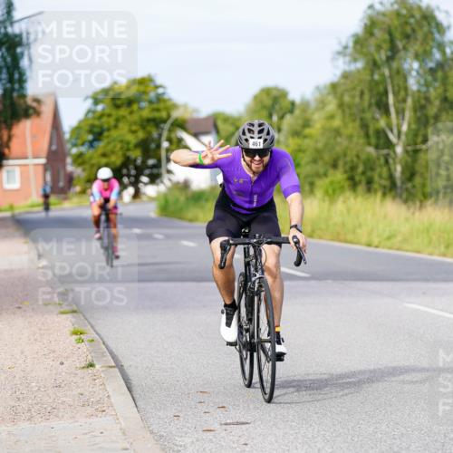 31.08.2025 - Elbe Triathlon Hamburg Michael Burmester http://msf.ph/oto/8675105 31.08.2025 10:18:05 Radfahren 461, 684, 750, 909 meine-sportfotos.de