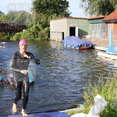 31.08.2025 - Elbe Triathlon Hamburg Luisa Fischer http://msf.ph/oto/8675266 31.08.2025 08:56:11 Schwimmen 392, 441, 476, 540 meine-sportfotos.de
