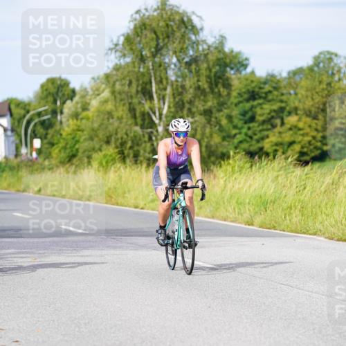 31.08.2025 - Elbe Triathlon Hamburg Michael Burmester http://msf.ph/oto/8675280 31.08.2025 10:19:09 Radfahren 487, 674, 713, 735, 777, 803, 856, 930, 944 meine-sportfotos.de