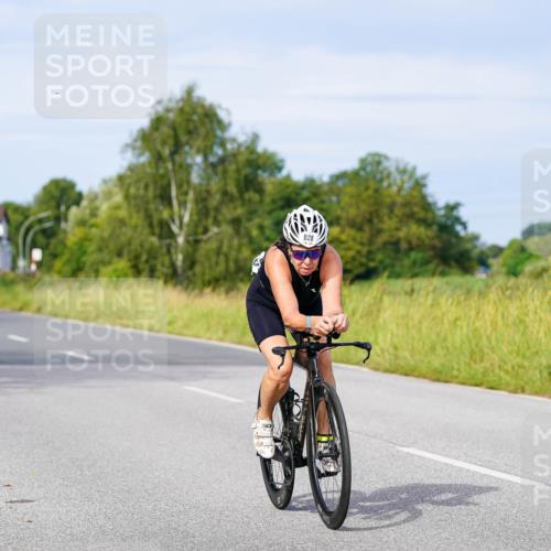 31.08.2025 - Elbe Triathlon Hamburg Michael Burmester http://msf.ph/oto/8675326 31.08.2025 10:19:17 Radfahren 803, 828, 930 meine-sportfotos.de