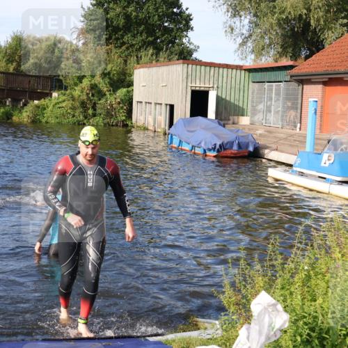 31.08.2025 - Elbe Triathlon Hamburg Luisa Fischer http://msf.ph/oto/8675372 31.08.2025 08:56:43 Schwimmen 545 meine-sportfotos.de