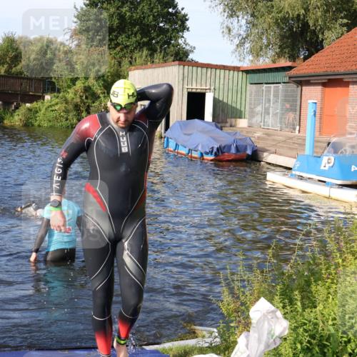 31.08.2025 - Elbe Triathlon Hamburg Luisa Fischer http://msf.ph/oto/8675380 31.08.2025 08:56:44 Schwimmen 545 meine-sportfotos.de
