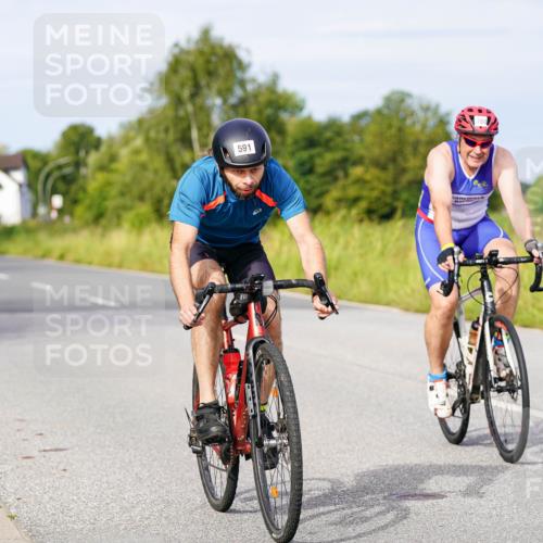31.08.2025 - Elbe Triathlon Hamburg Michael Burmester http://msf.ph/oto/8675390 31.08.2025 10:19:36 Radfahren 760, 794, 915, 932 meine-sportfotos.de