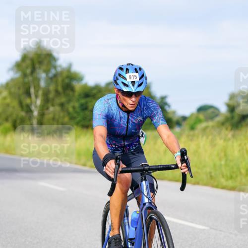 31.08.2025 - Elbe Triathlon Hamburg Michael Burmester http://msf.ph/oto/8675405 31.08.2025 10:19:38 Radfahren 466, 760, 794, 915, 932 meine-sportfotos.de