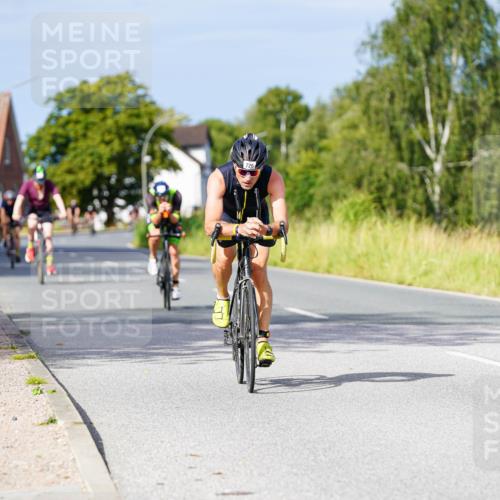 31.08.2025 - Elbe Triathlon Hamburg Michael Burmester http://msf.ph/oto/8675538 31.08.2025 10:20:30 Radfahren 508, 726, 920, 1033, 1090 meine-sportfotos.de