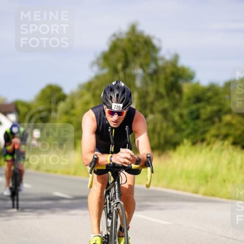 31.08.2025 - Elbe Triathlon Hamburg Michael Burmester http://msf.ph/oto/8675542 31.08.2025 10:20:31 Radfahren 508, 726, 920, 1033, 1090 meine-sportfotos.de