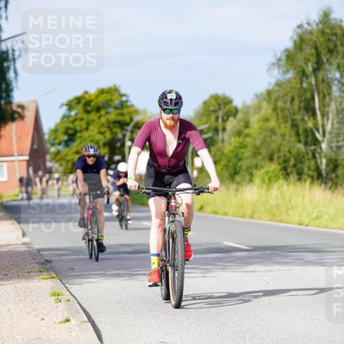 31.08.2025 - Elbe Triathlon Hamburg Michael Burmester http://msf.ph/oto/8675561 31.08.2025 10:20:34 Radfahren 508, 726, 920, 1033, 1090 meine-sportfotos.de