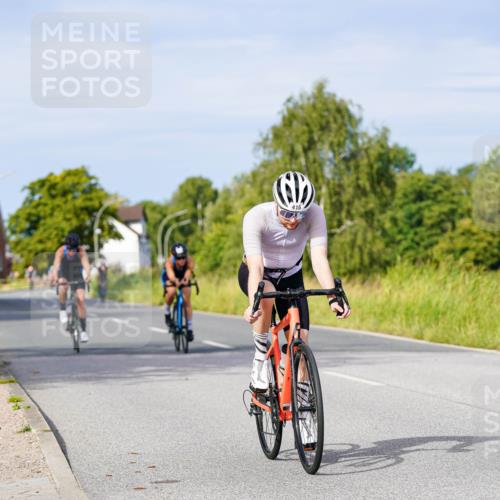 31.08.2025 - Elbe Triathlon Hamburg Michael Burmester http://msf.ph/oto/8675641 31.08.2025 10:20:54 Radfahren 419, 564, 880, 931, 1012 meine-sportfotos.de