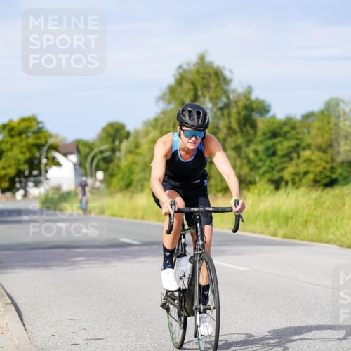 31.08.2025 - Elbe Triathlon Hamburg Michael Burmester http://msf.ph/oto/8675656 31.08.2025 10:20:56 Radfahren 419, 880, 931 meine-sportfotos.de