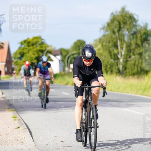 31.08.2025 - Elbe Triathlon Hamburg Michael Burmester http://msf.ph/oto/8675674 31.08.2025 10:21:09 Radfahren 771, 892, 902 meine-sportfotos.de