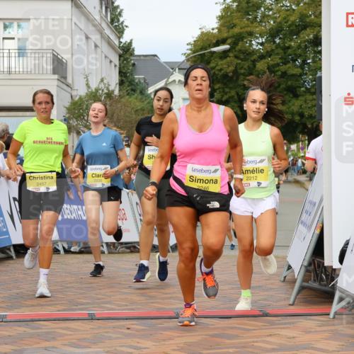 31.08.2025 - 21. Blankeneser Heldenlauf Strokosch-Dieckow http://msf.ph/oto/8675676 31.08.2025 10:29:02 Ziel 2719, 2246, 2035, 2457, 2212, 2143, 2230, 2381 meine-sportfotos.de