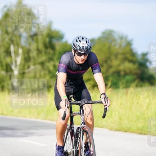 31.08.2025 - Elbe Triathlon Hamburg Michael Burmester http://msf.ph/oto/8675888 31.08.2025 10:21:55 Radfahren 654, 769, 796, 810, 814, 844, 849, 953, 1001, 1024, 1030 meine-sportfotos.de